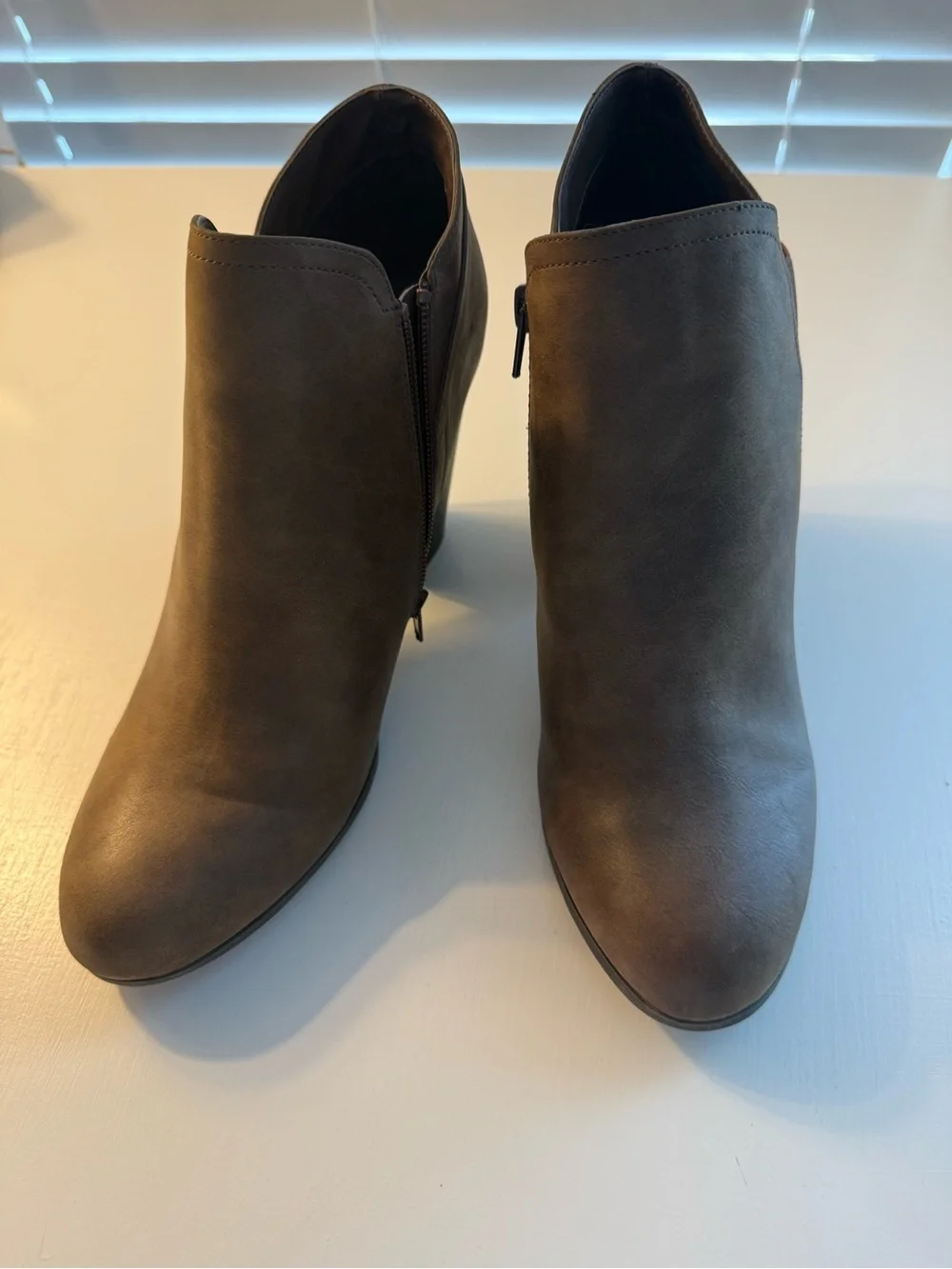 Fergalicious sleek ankle